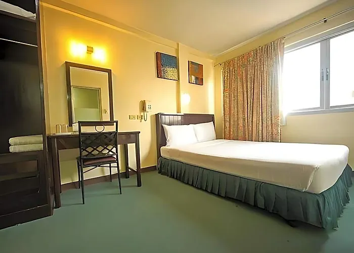 Pinnacle Dream Hotel