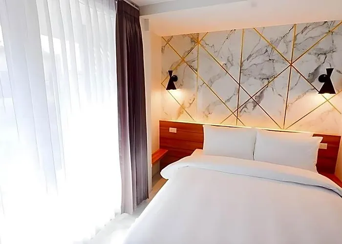 Pinnacle Dream Hotel